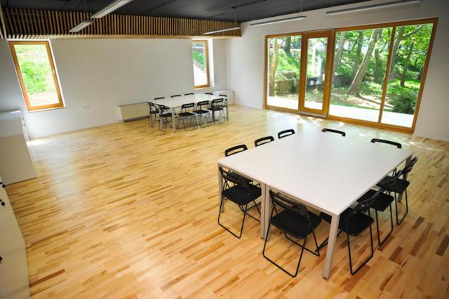 Youth Hostel Ajdovščina Εξωτερικό φωτογραφία